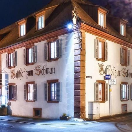 Gasthof Zum Schwan Sommerach Exterior photo